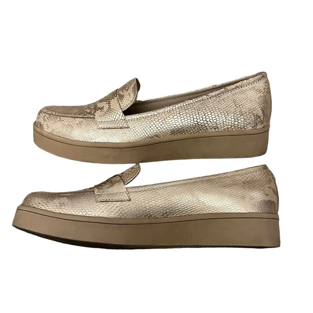 ESTODAS Peruvian snakeskin textured gold metallic 1” sole loafers